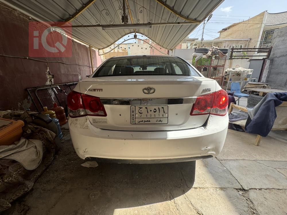 دایۆ لەیسیتی